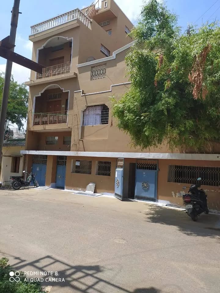 8BHK House