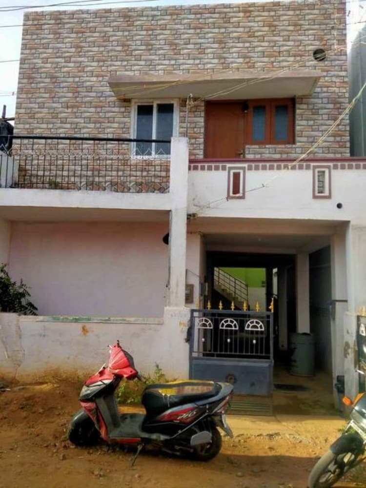 2 portion house property for sale