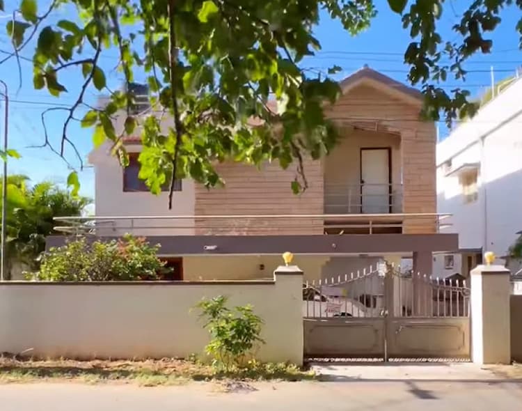 Bungalow House for Sale