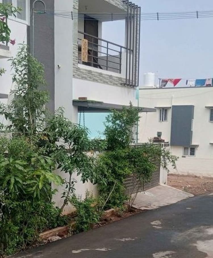 3bhk house for sale