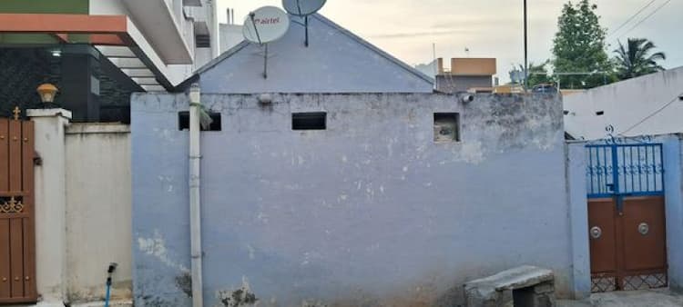 Rental Tiled House for Sale