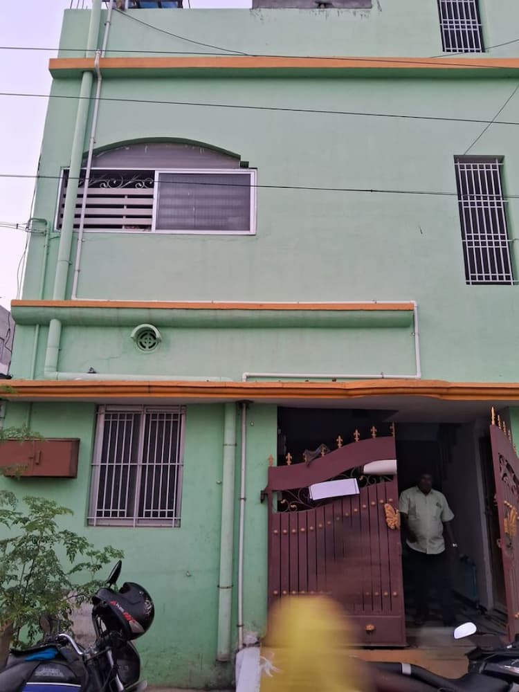 Rentable House and Company for Sale 