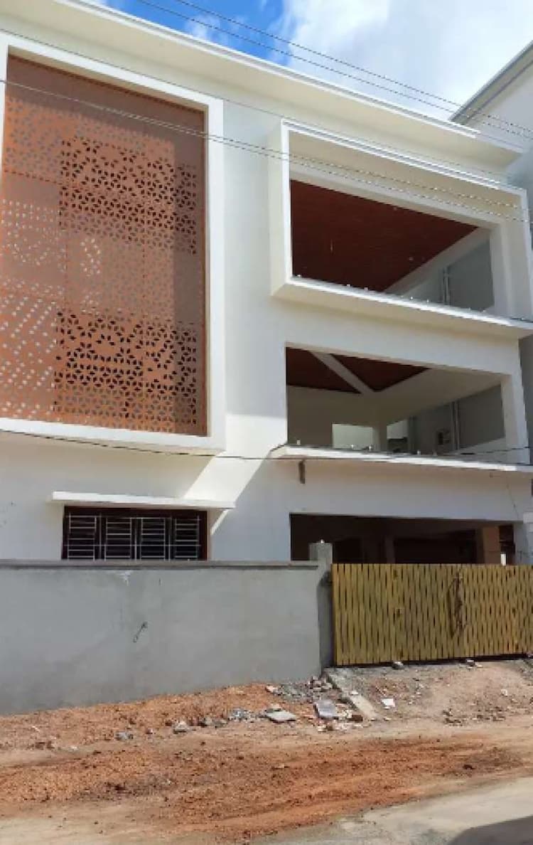 4bhk house for sale 