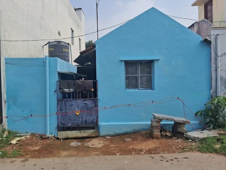 Tiled Roof House for Sale