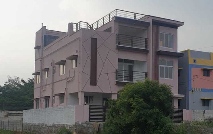 3 portion house property for sale