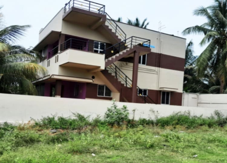 2680 Sq.Ft, 4 BHK Individual House for sale in Karamadai