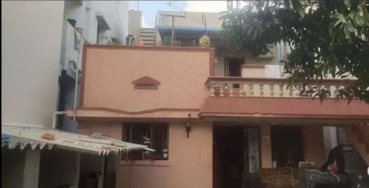 2bhk old house for sale 
