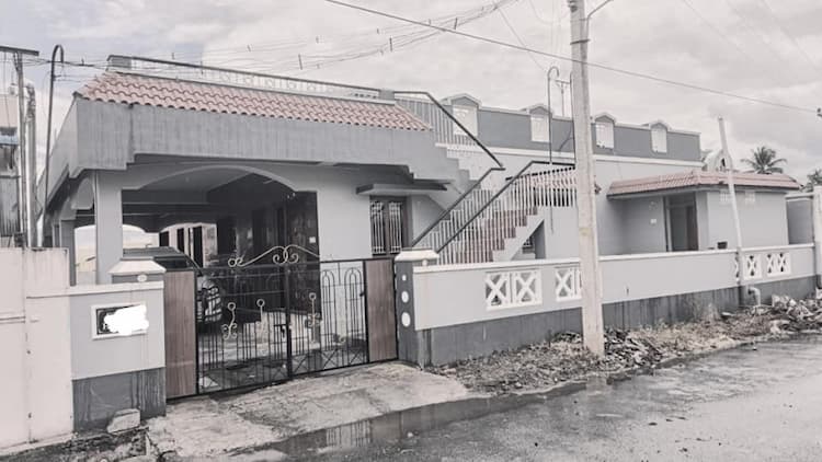 2portion house for sale