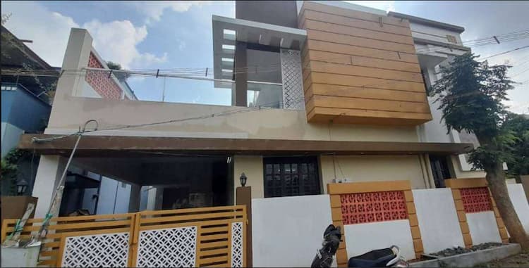 Luxurious 4 BHK Villa for Sale