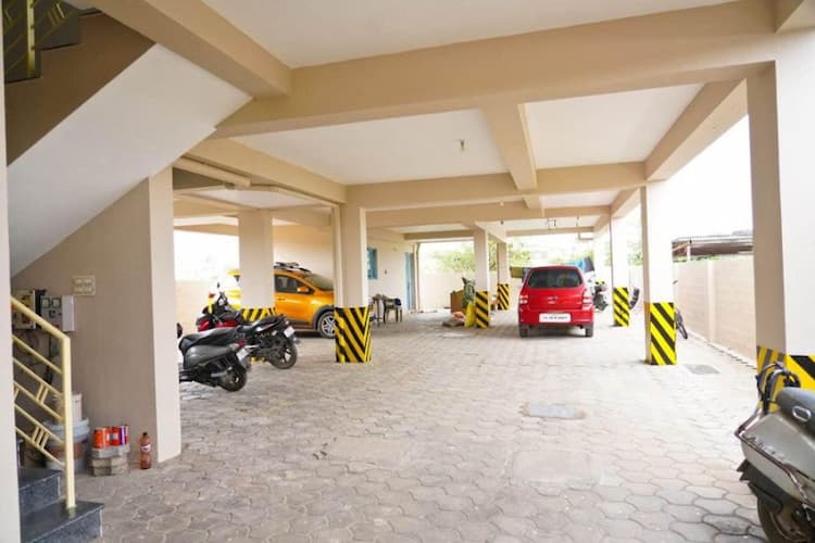 6portion house  for sale