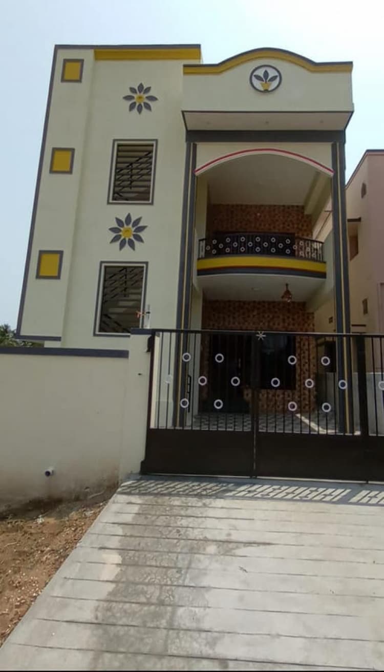 3 portion property for sale