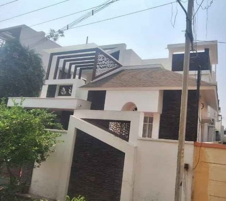 4 BHK HOUSE FOR SALE