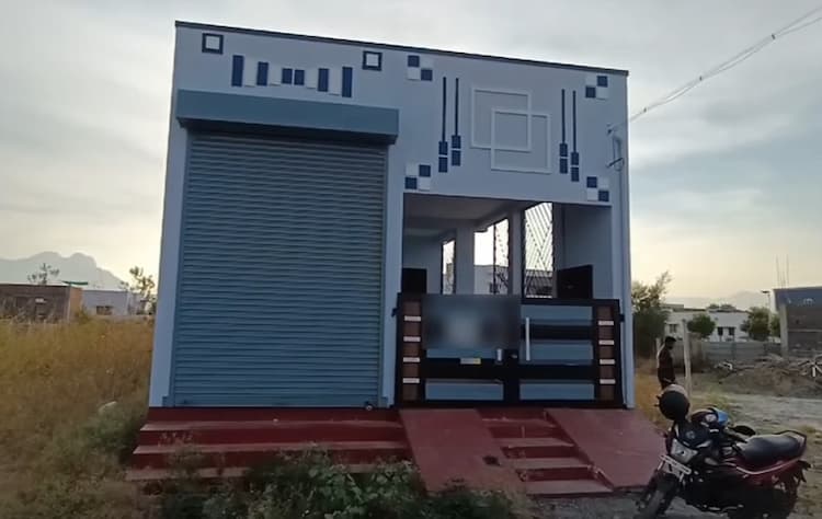 House with shop for Sale